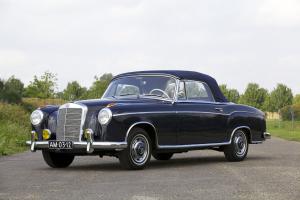 Mercedes-Benz 220 S Cabriolet
